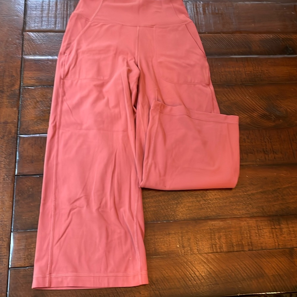 Lululemon wide leg align crop pants
